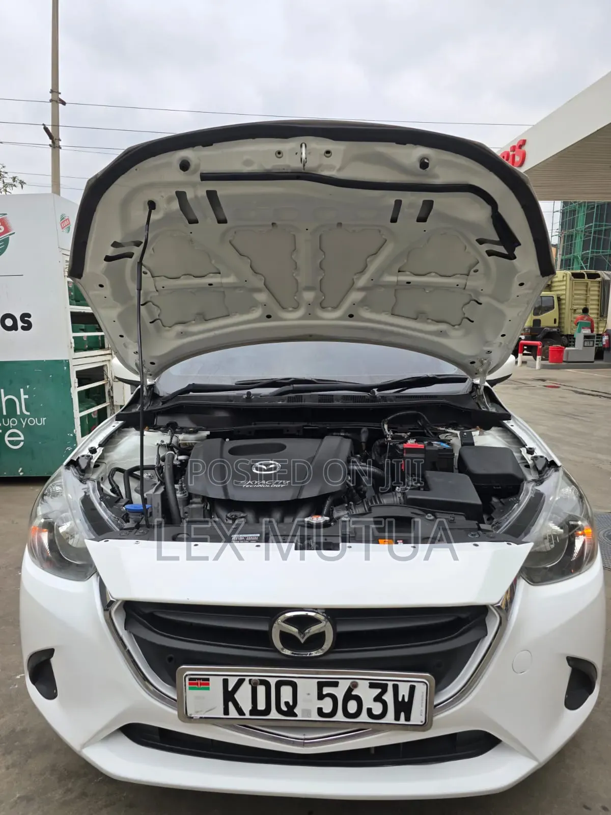Mazda Demio 2018 White