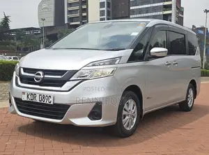 Nissan Serena 2017 Silver