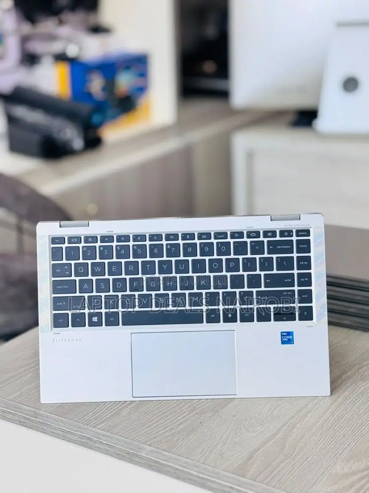 Laptop HP EliteBook 1040 G8 32GB Intel Core i7 SSD 512GB