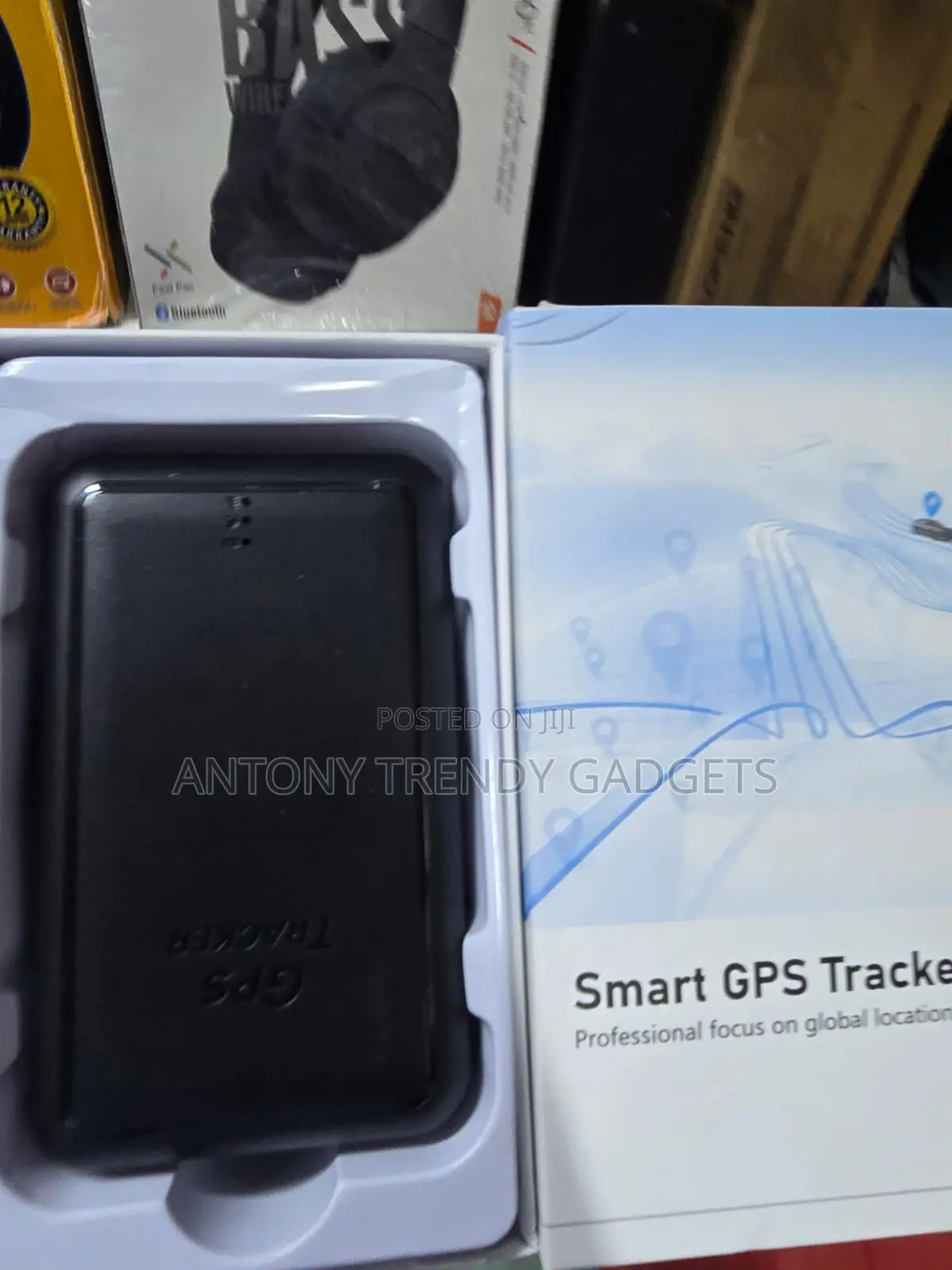 P11 GPS Car Tracker With Long Battery Real-Time Tracking