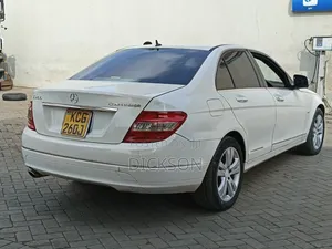 Mercedes-Benz C200 2010 White
