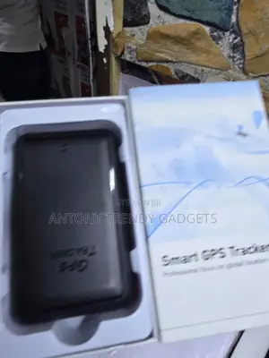 P11 Long Standby GPS Locator With 20000mAh Battery