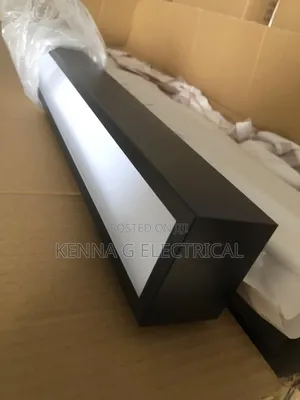 4Ft LED Linear Light