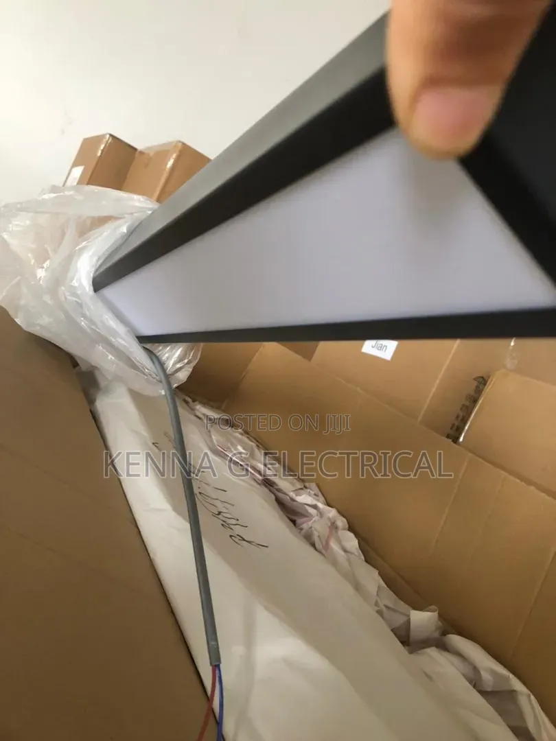 4Ft LED Linear Light