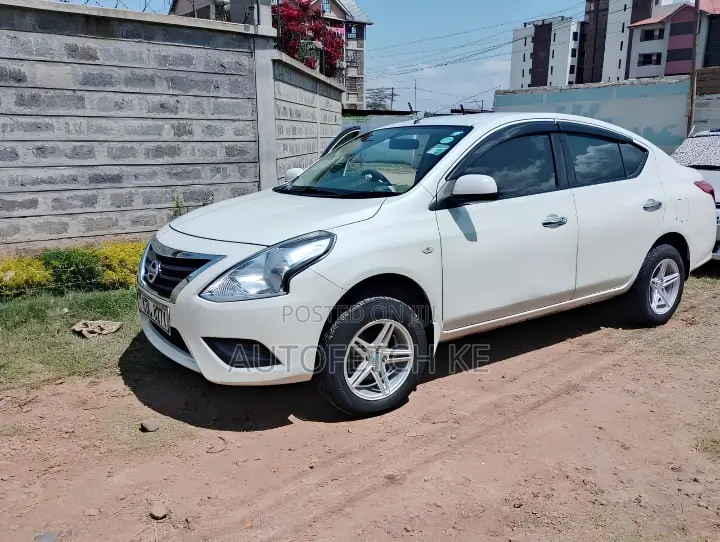 Nissan Latio 1.2 2015 White