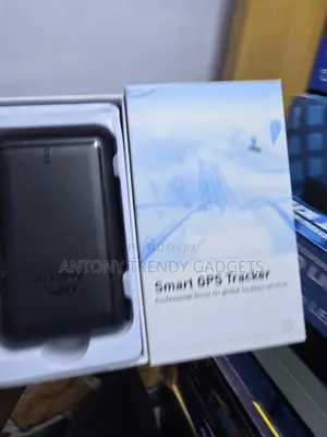 Smart P11 Vehicle GPS Tracker for Cars Trucks Assets