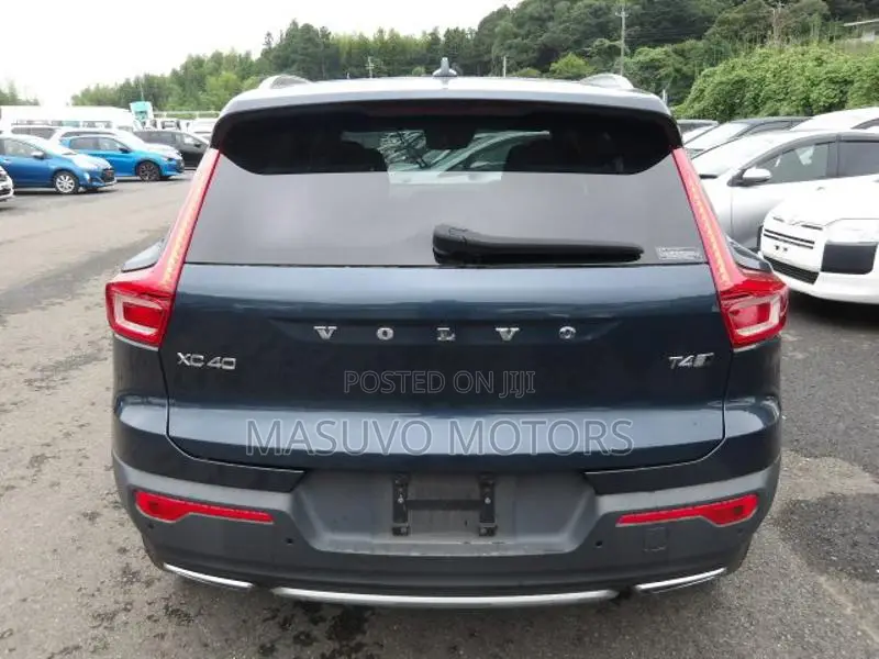 Volvo XC40 2019 Blue