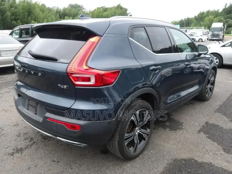 Volvo XC40 2019 Blue