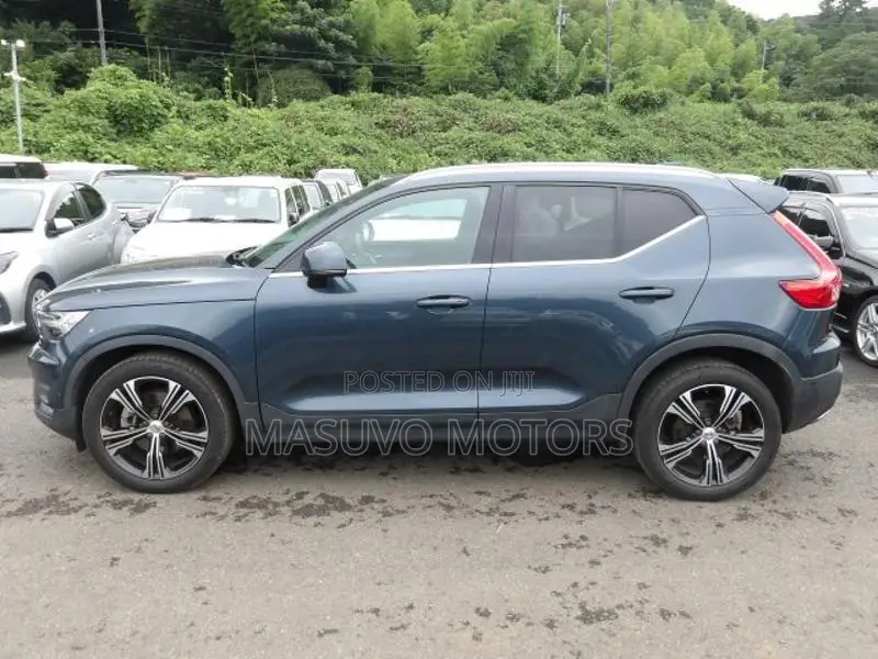 Volvo XC40 2019 Blue