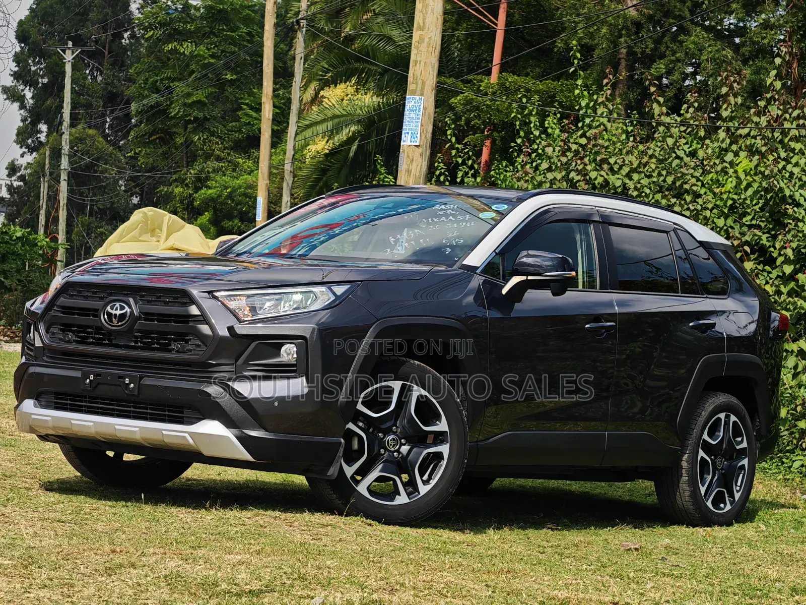 Toyota RAV4 2021 Gray