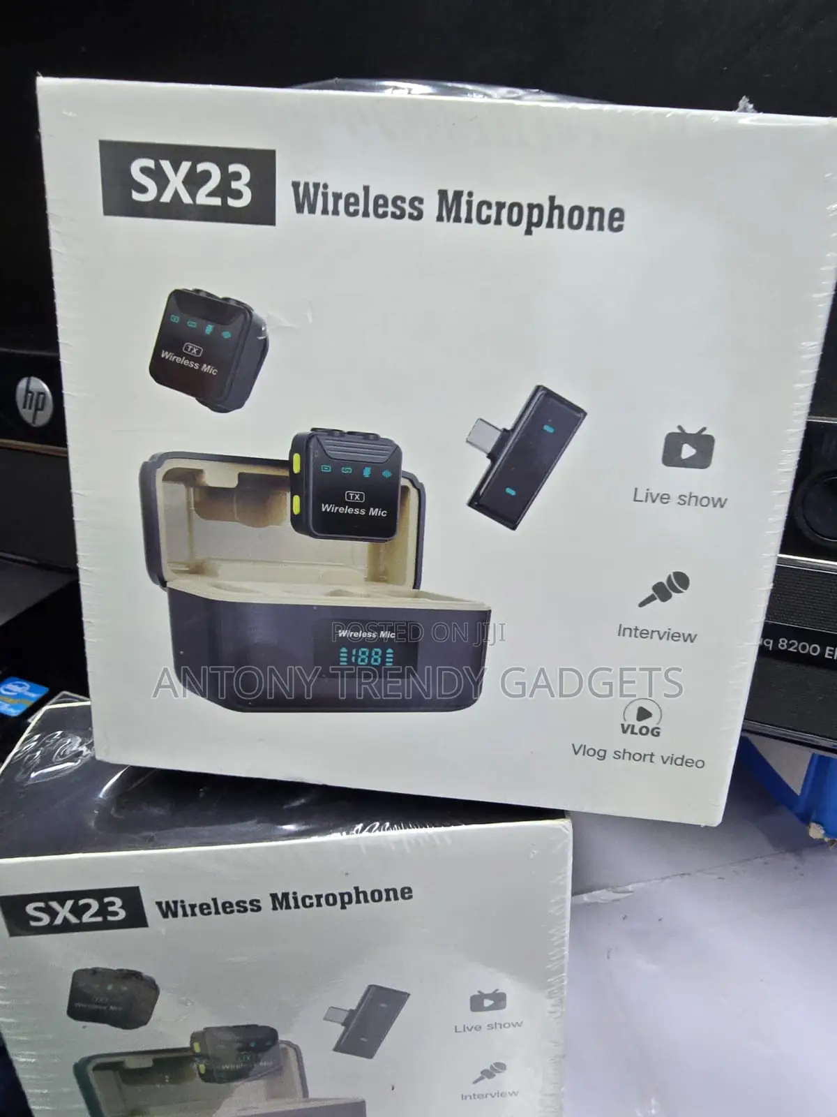 SX23 Dual Wireless Lavalier Mic With 3-in-1 Receiver