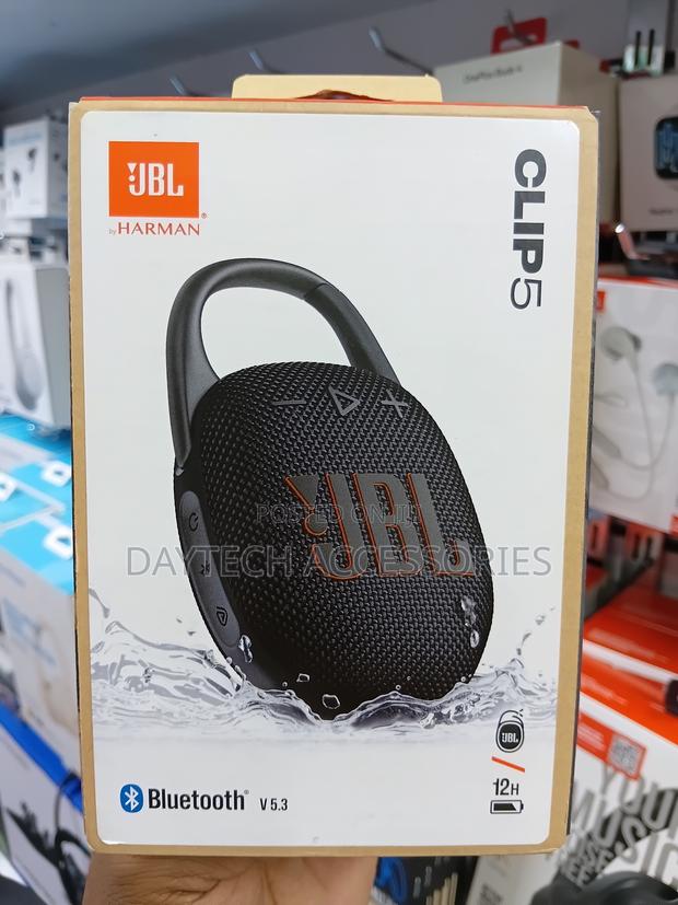 JBL CLIP 5 – 7 Watt Portable Waterproof Speaker – Black - thumbnail 5