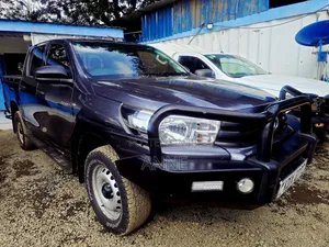 Toyota Hilux 2021 Gray