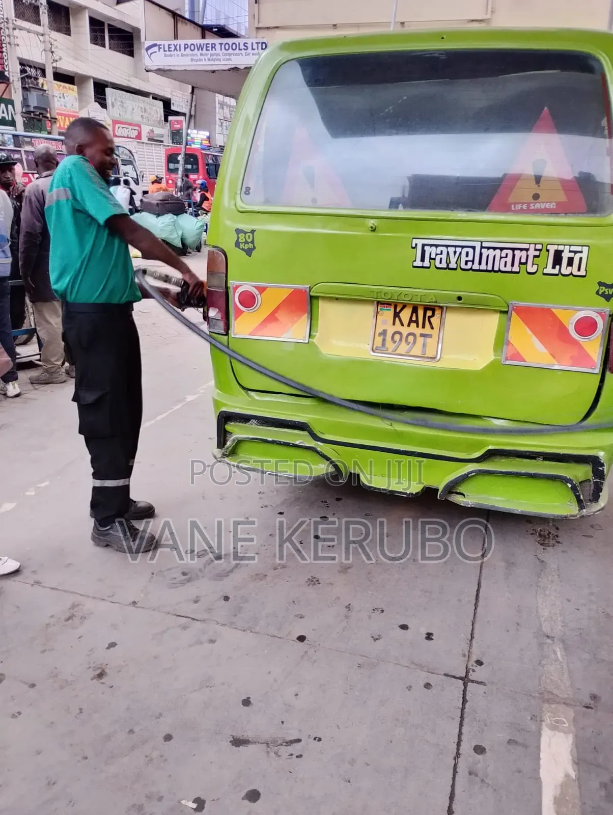 Toyota HiAce 1996 Green
