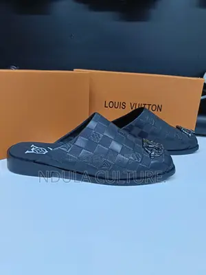 Designer Houses Quality Mules