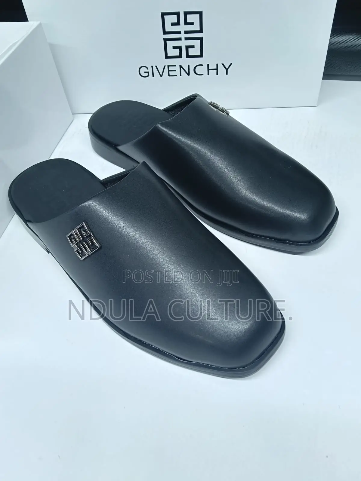 Designer Houses Quality Mules