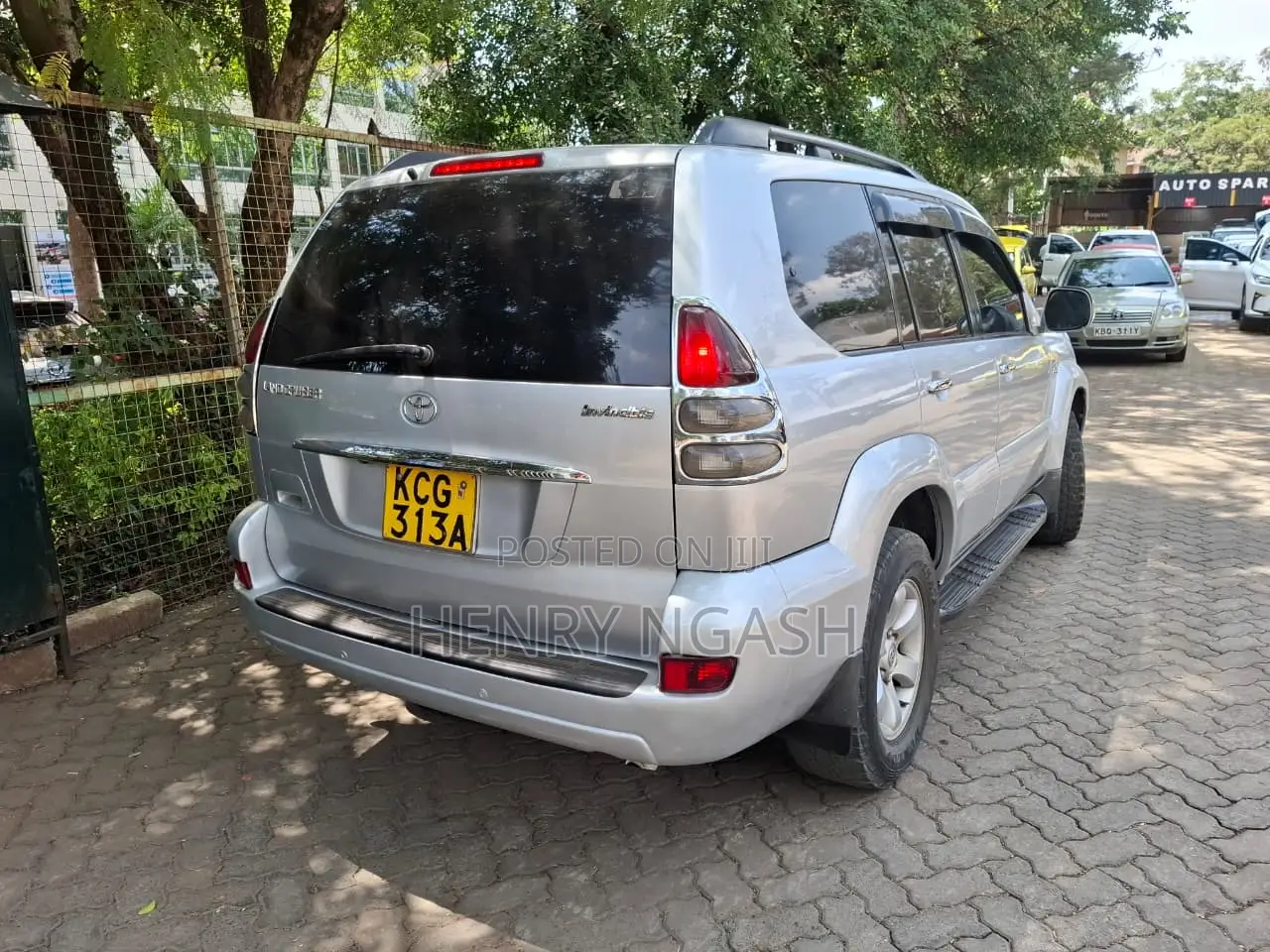 Toyota Land Cruiser Prado 2009 Silver