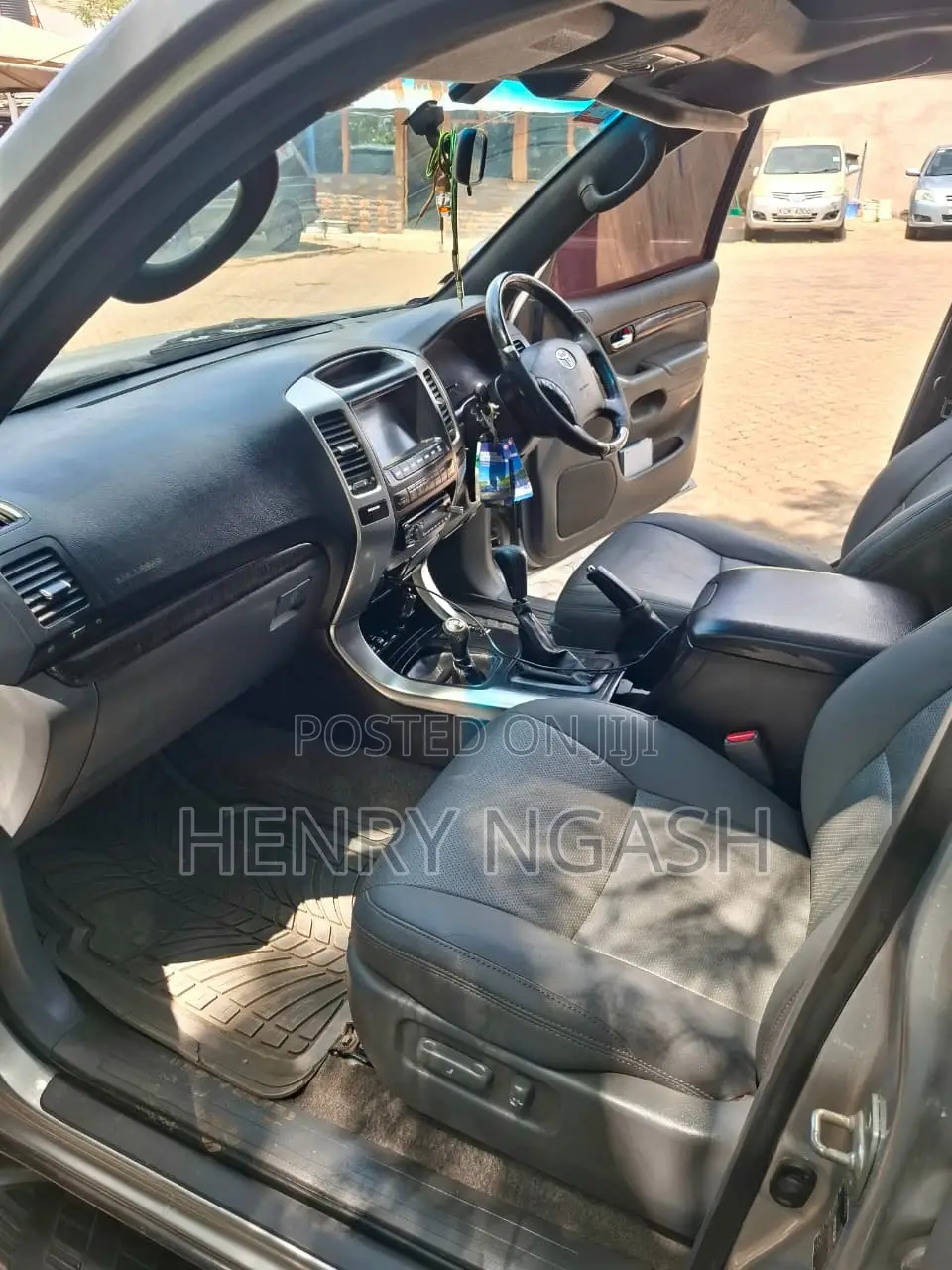Toyota Land Cruiser Prado 2009 Silver