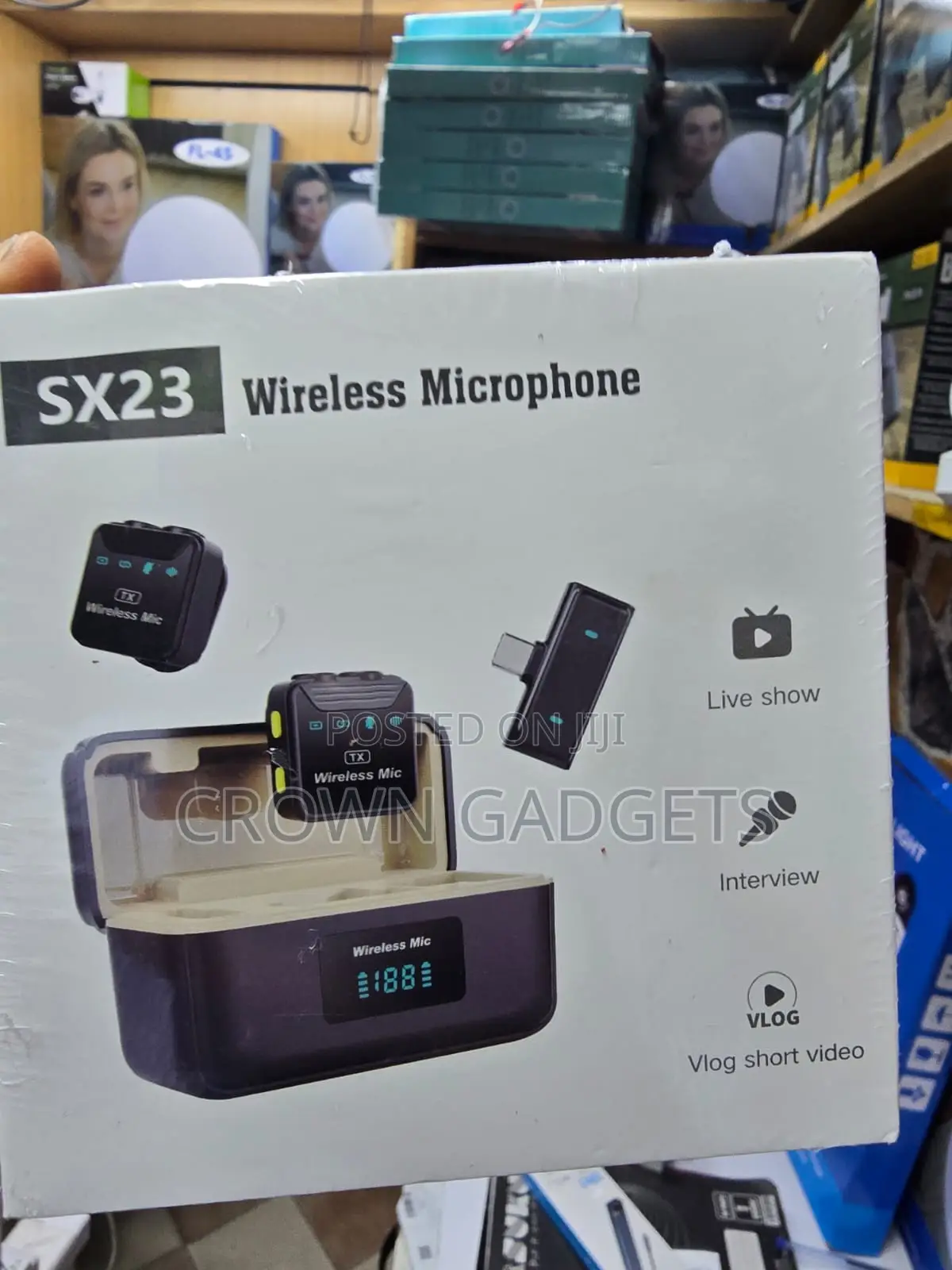 SX23 Rechargeable Wireless Microphone for Live Streaming