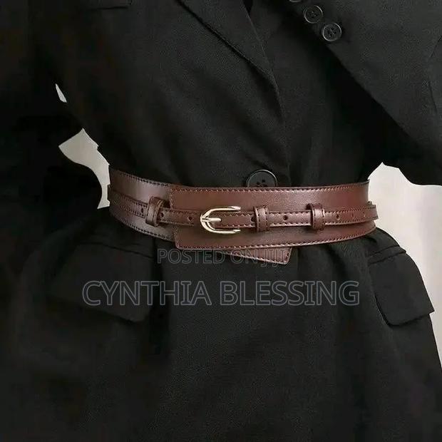 Fashion Waist Leather Belt With Buckle
