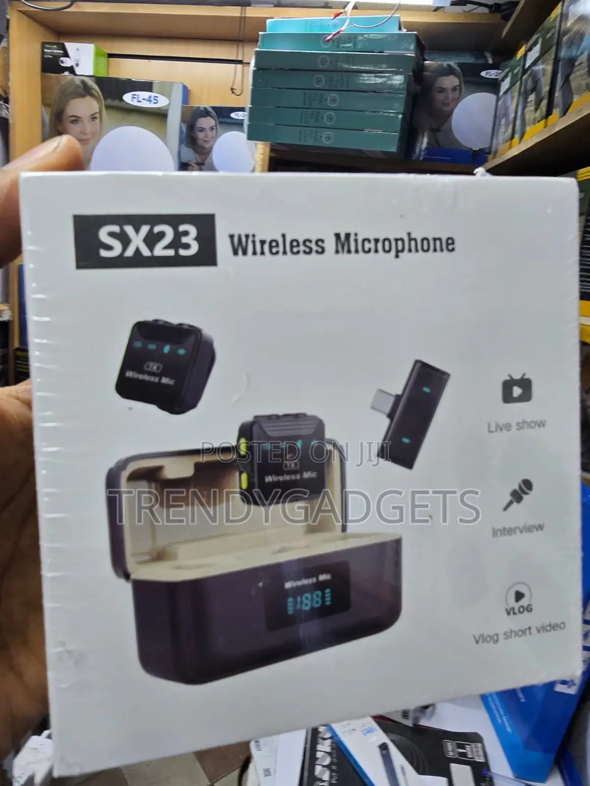 SX23 Professional Wireless Microphone Kit With Charging Case