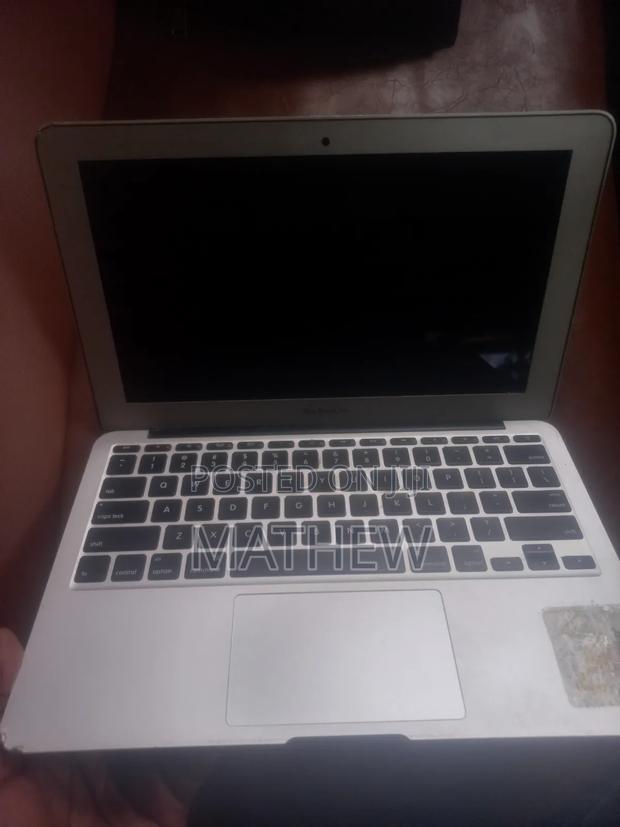 Laptop Apple MacBook Air 8GB Intel Core i5 SSD 500GB - thumbnail 4