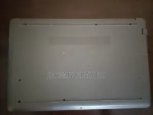 Laptop HP 15 8GB AMD Ryzen 3 HDD 1T