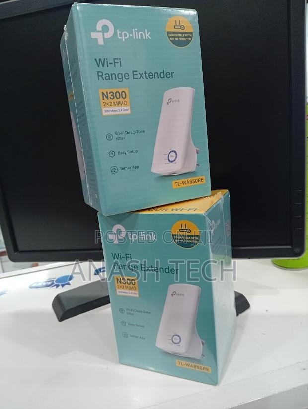 TP-Link N300 Wi-Fi Extender With WPS One-Touch Setup - main view