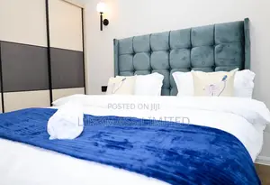 Furnished 3bdrm Apartment in Apple Tree Apartment, Hotel 67 Area