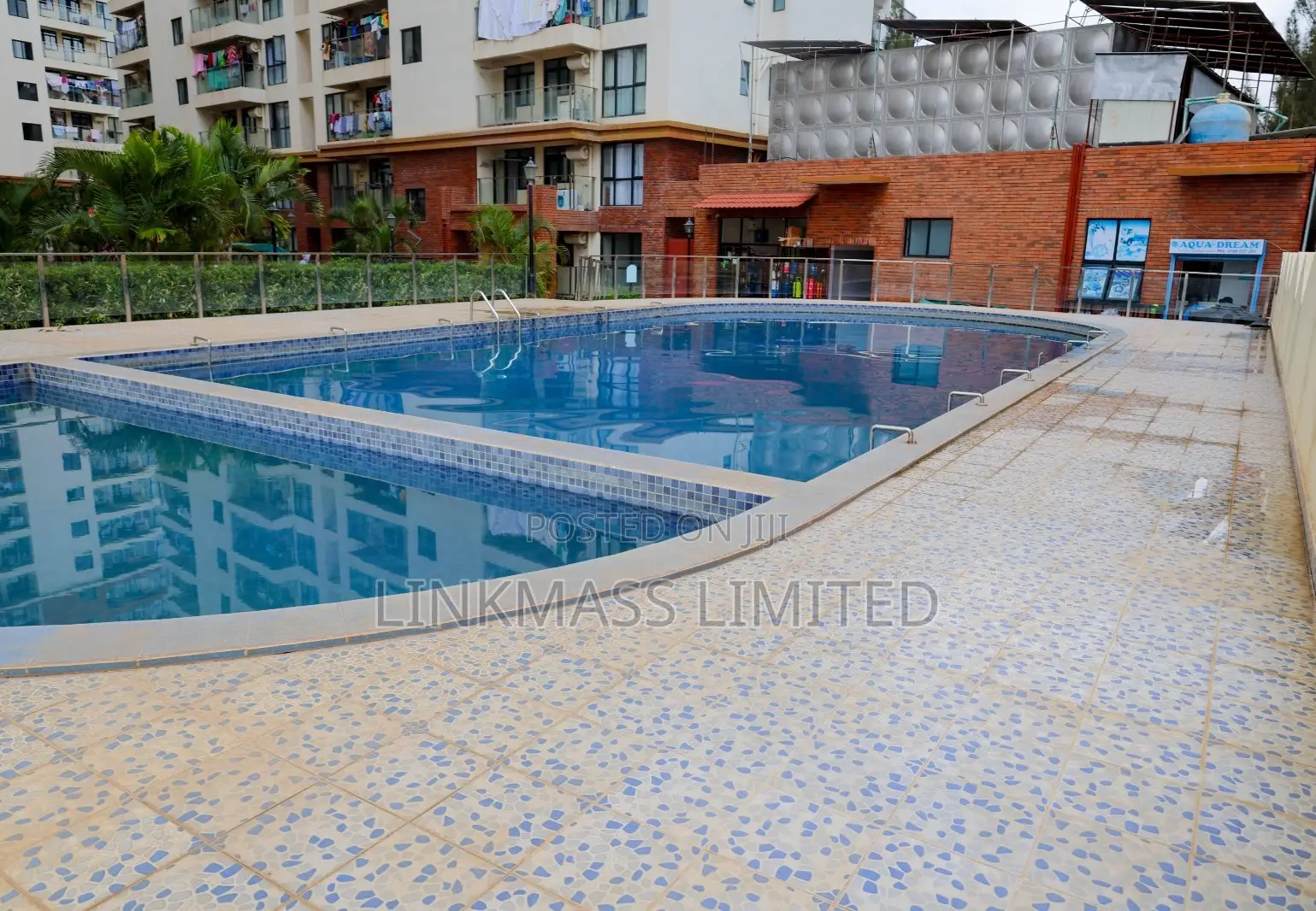 Furnished 3bdrm Apartment in Apple Tree Apartment, Hotel 67 Area