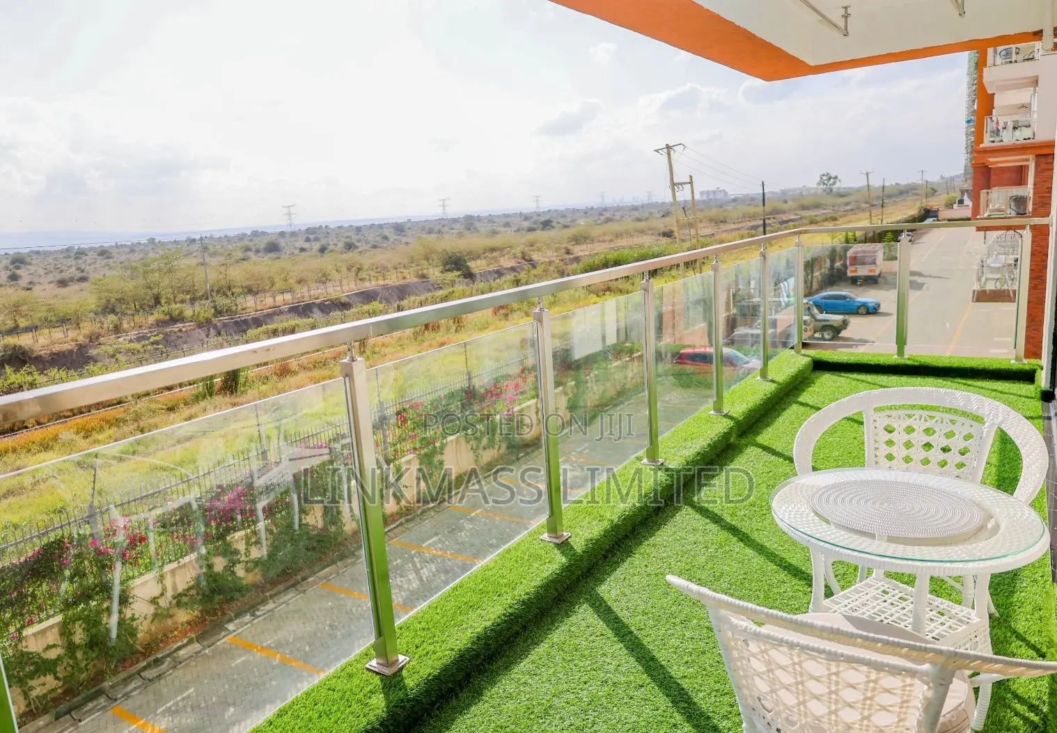 Furnished 3bdrm Apartment in Apple Tree Apartment, Hotel 67 Area