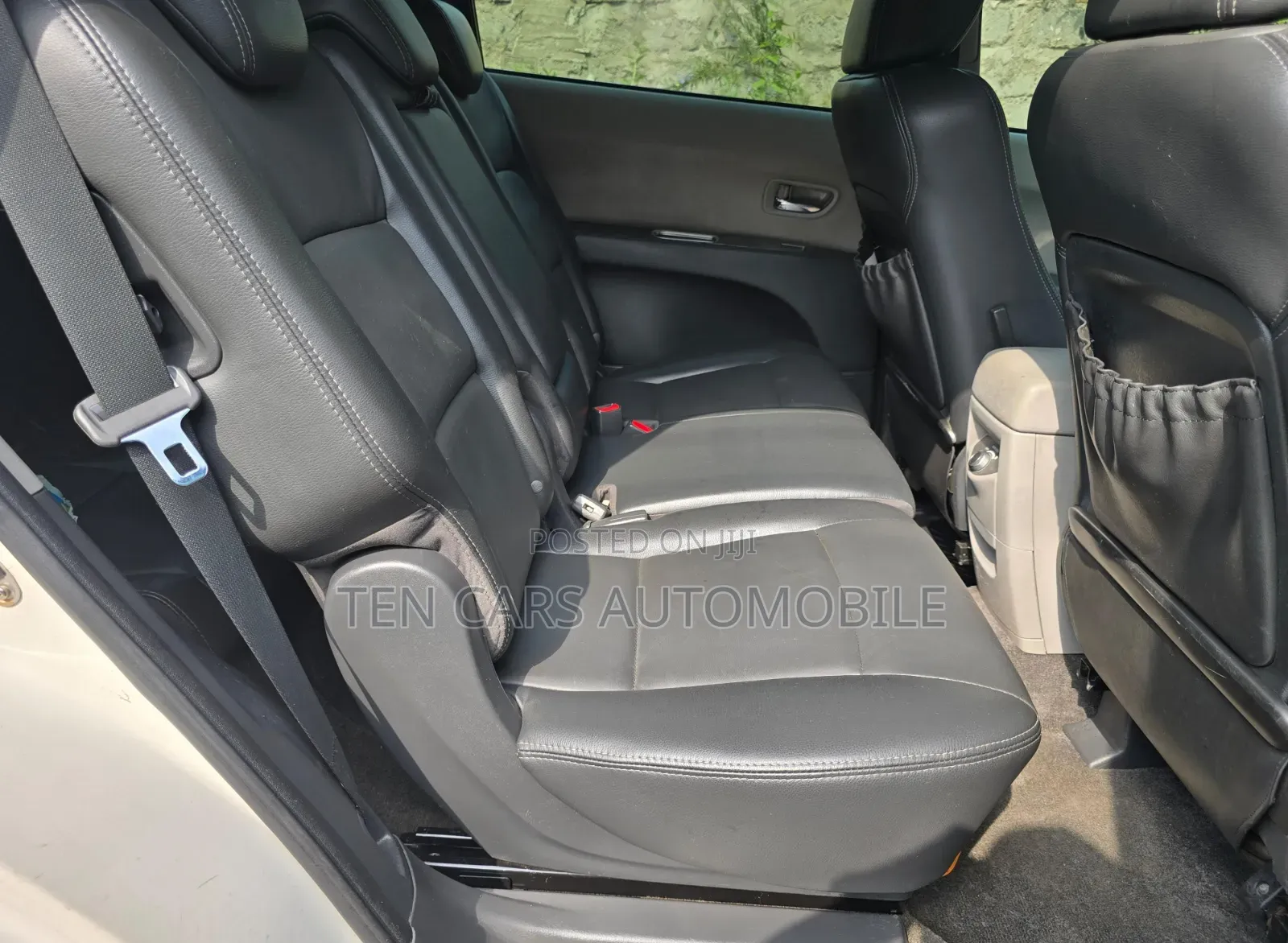 Subaru Tribeca 2009 White