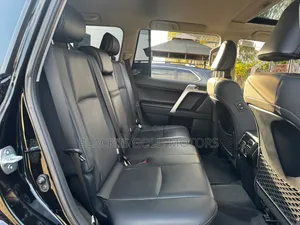 Toyota Land Cruiser Prado 2021 Black
