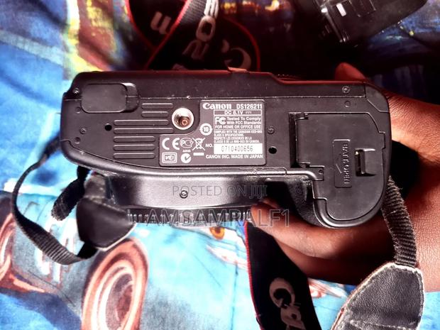 Canon 50d With All Accessories - thumbnail 4