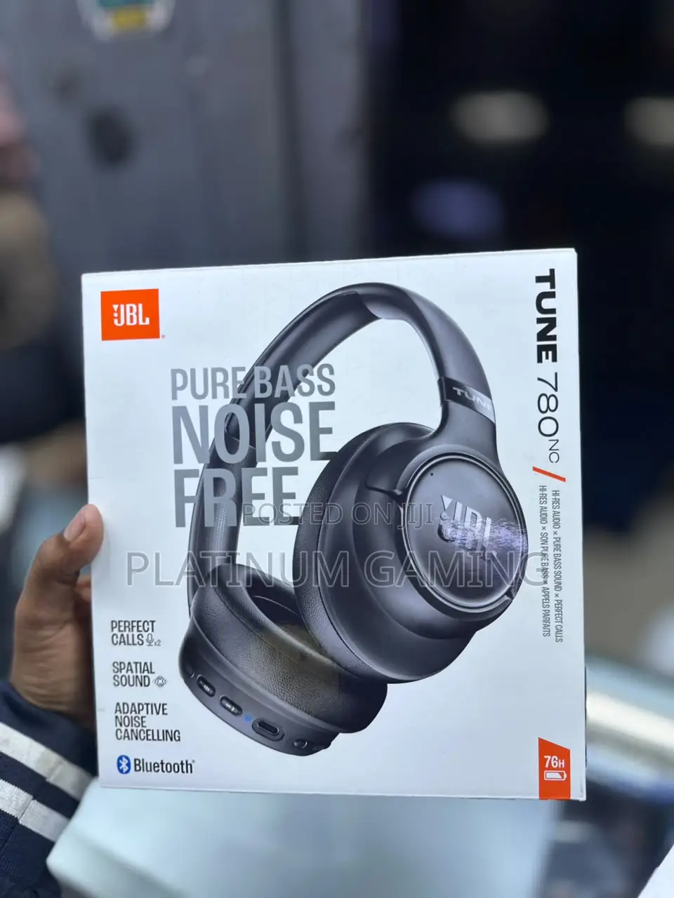 JBL Tune 780nc