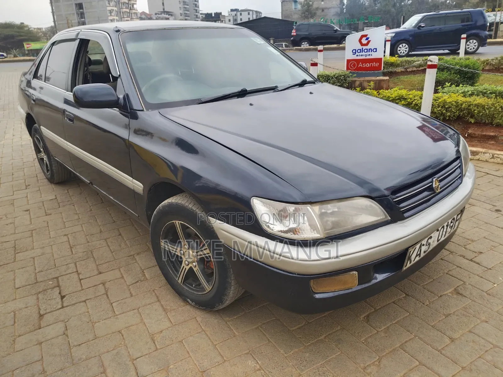 Toyota Corolla 1997 Blue