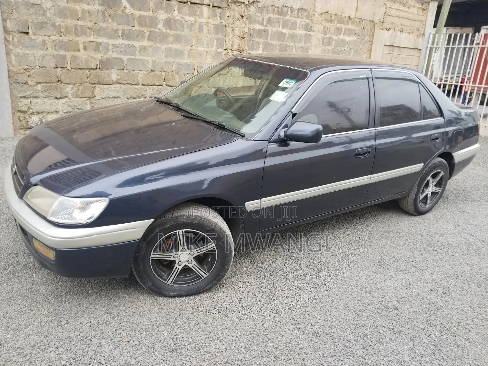 Toyota Corolla 1997 Blue