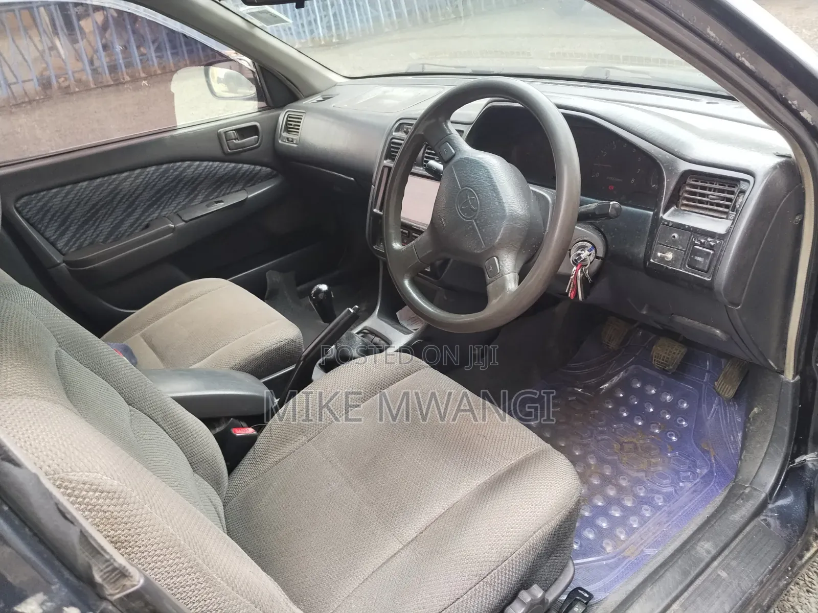 Toyota Corolla 1997 Blue