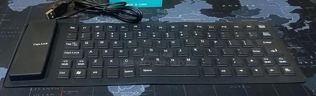 Flexible Silicone USB Wired Keyboard - Waterproof Bendable Keyboard - thumbnail 2