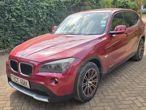 BMW X1 2011 Red