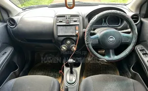 Nissan Tiida 2013 Silver