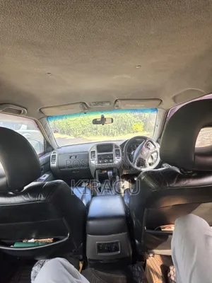 Mitsubishi Pajero Sport 2004 Black