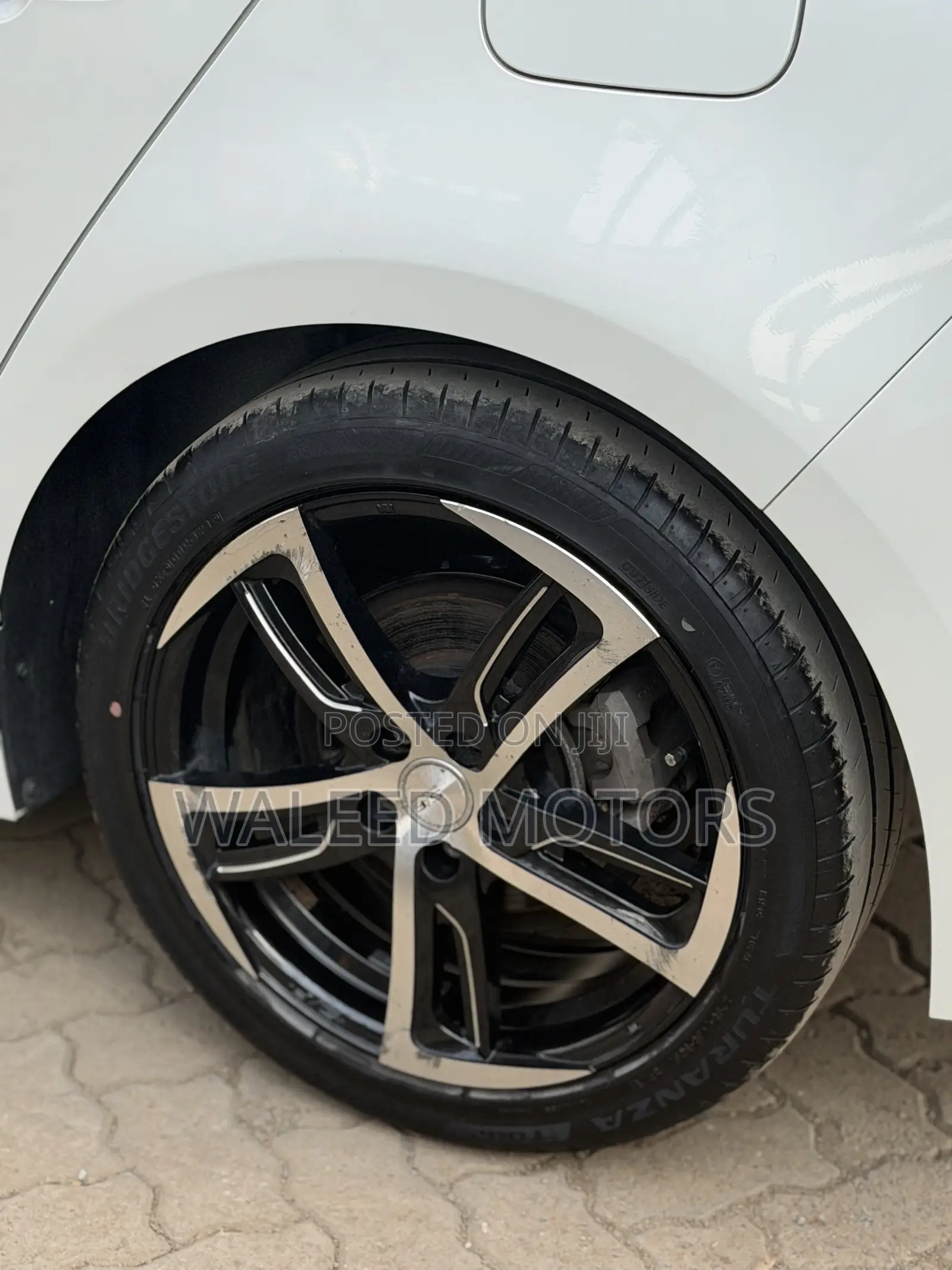 Toyota Corolla 2019 Pearl