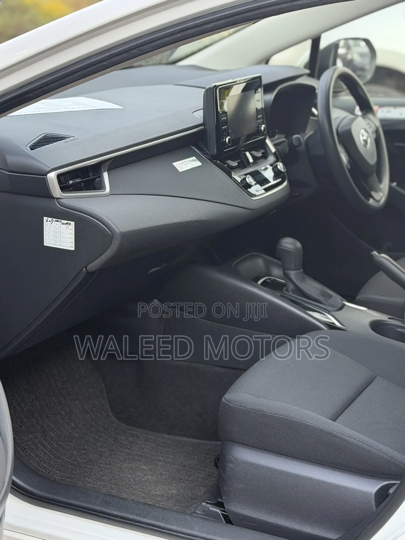 Toyota Corolla 2019 Pearl