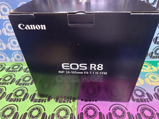 Canon R8 With 24-105 - thumbnail 2