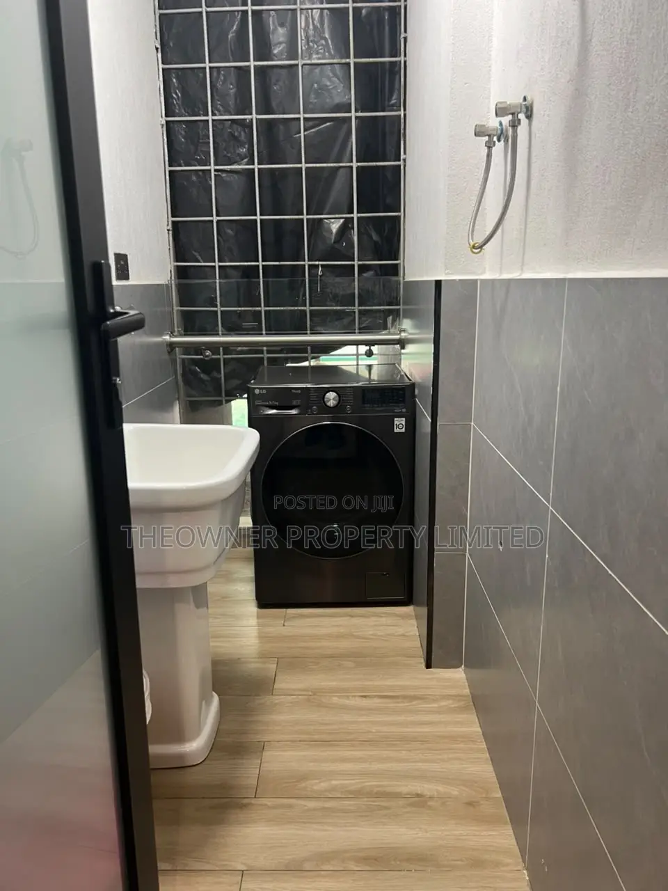3bdrm Apartment in Westland, Westlands for sale