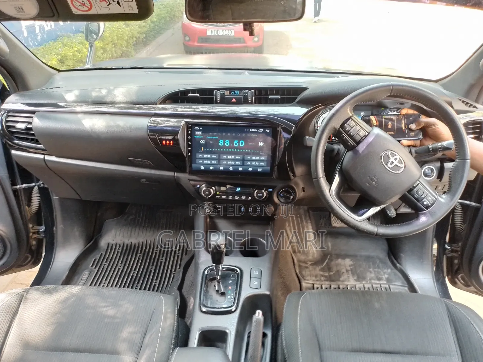 Toyota Hilux 2019 Black