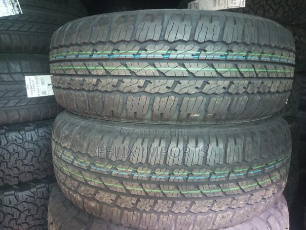 265/65r17 Bridgestone AT 693 - thumbnail 2