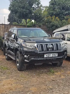 Toyota Land Cruiser Prado 2017 Black