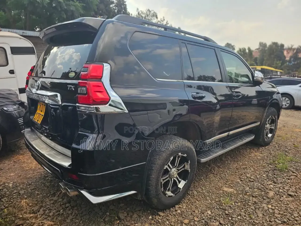 Toyota Land Cruiser Prado 2017 Black